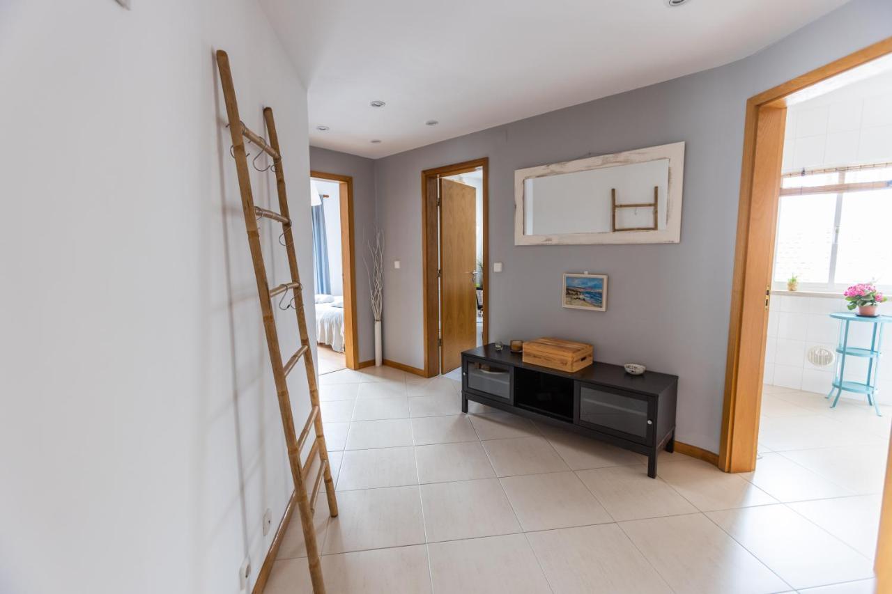Apartment Spacious Flat In Costa Caparica By Soulplaces