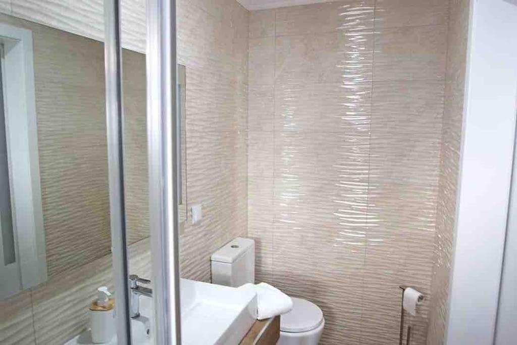 Waters House Peniche