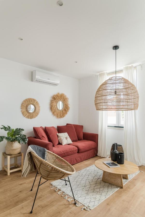 Casa Boma - Sunny With Private Balcony And Panoramic Bridge View - Ajuda I Lisbon