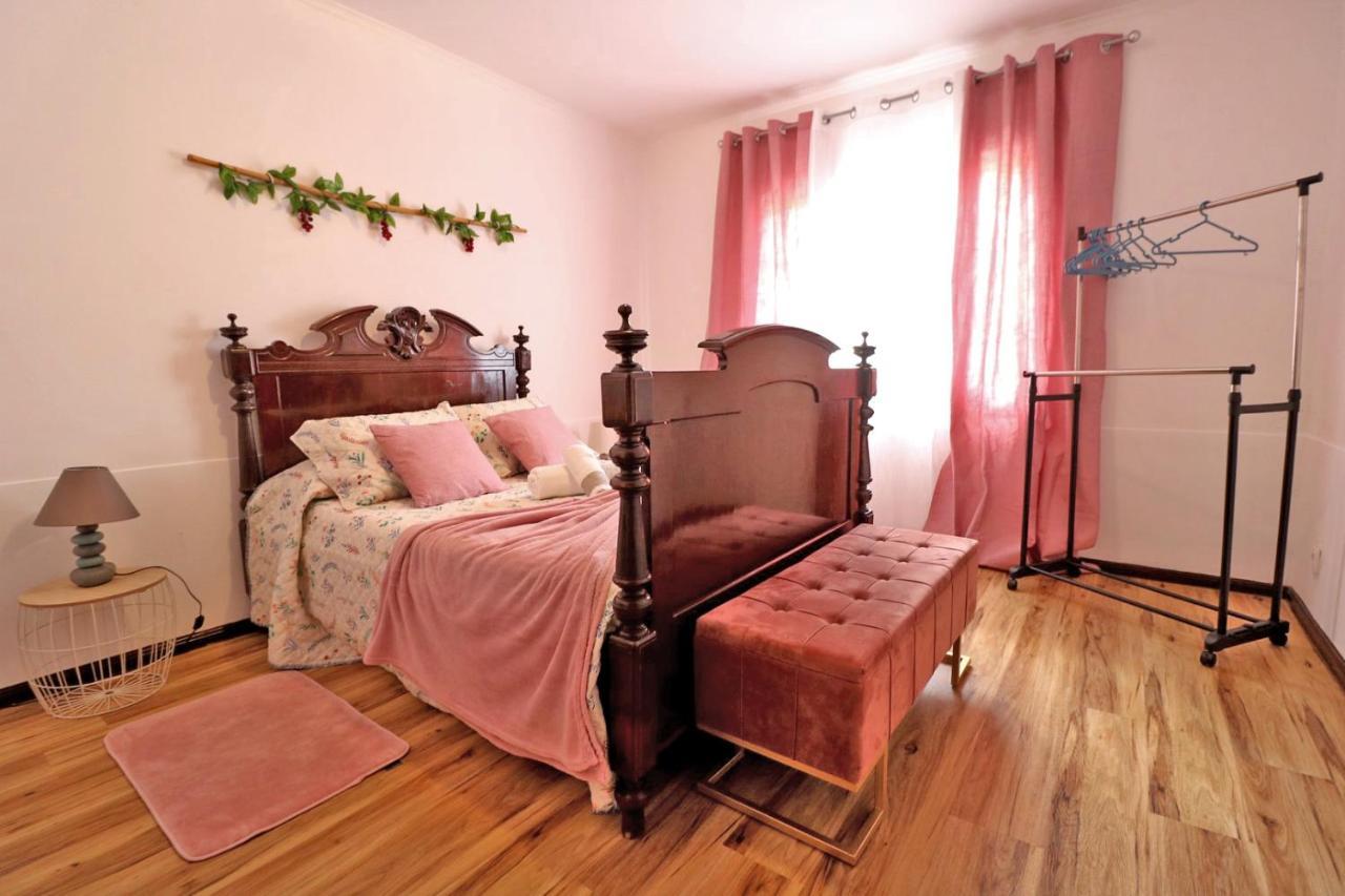 Casa Vinhas Holiday home *