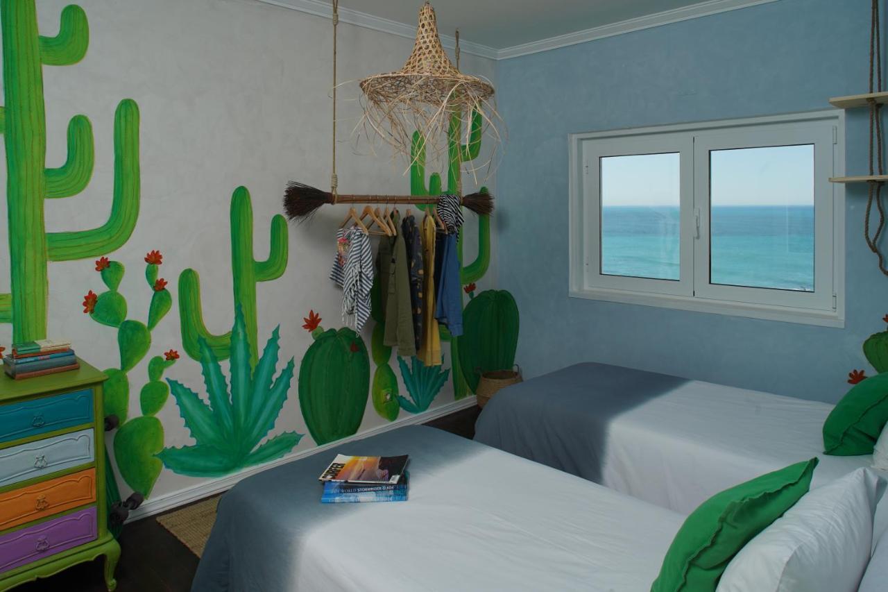 Hostel Chill In Surf House Ericeira