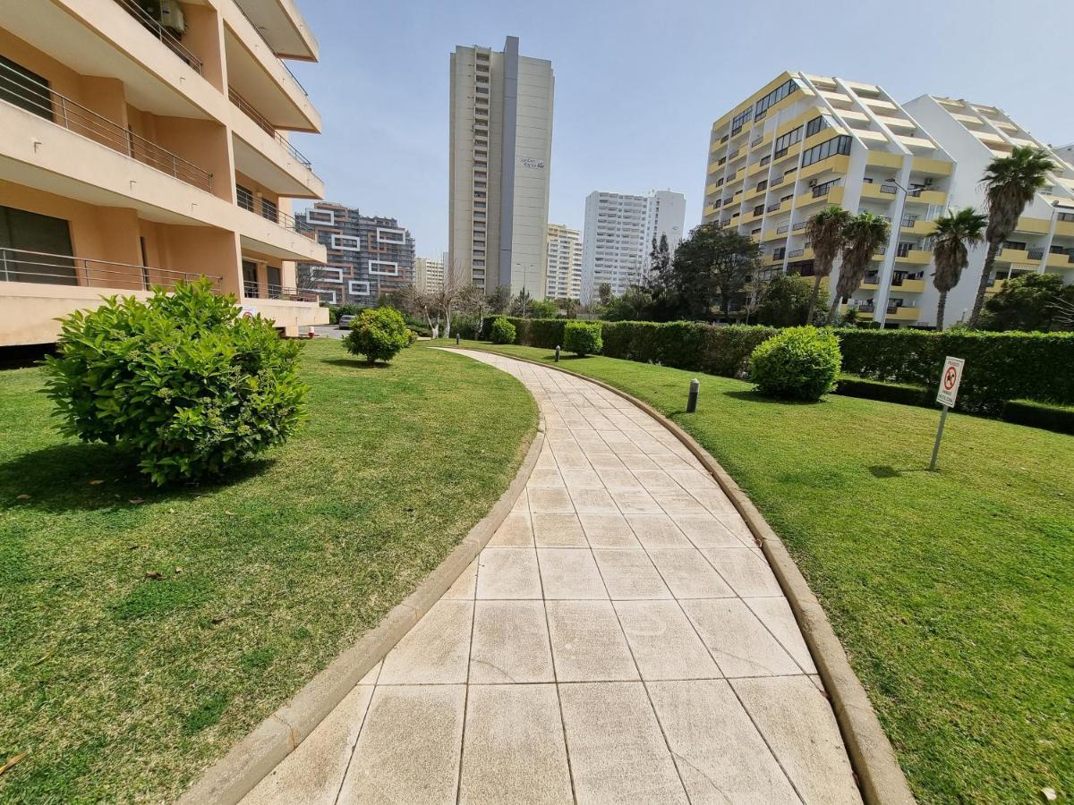 Encantador Com Piscina Aquecida Portimao
