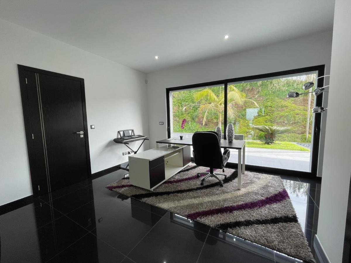 Vivenda Luxuosa Villa *