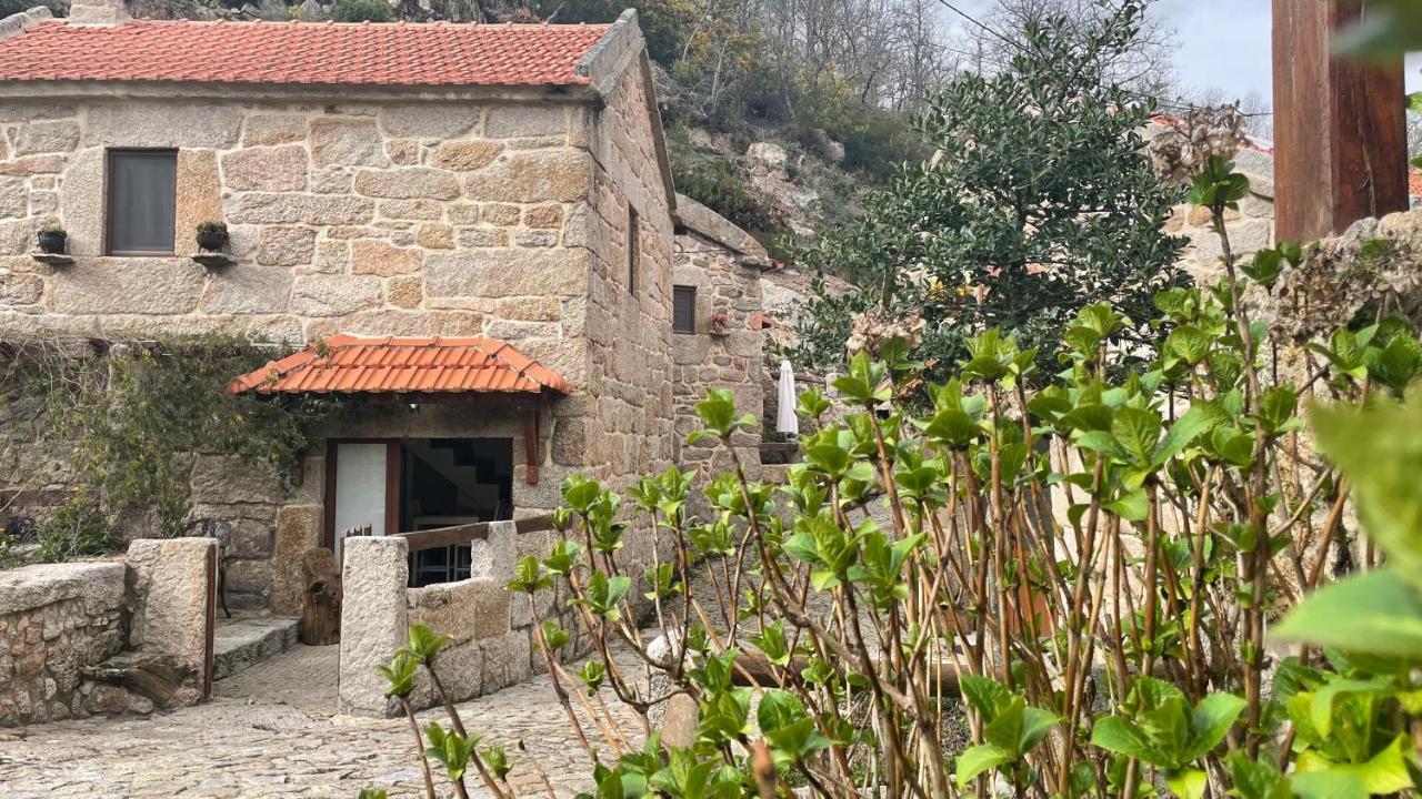 Aldeia De Pontes - Vakantieboerderij