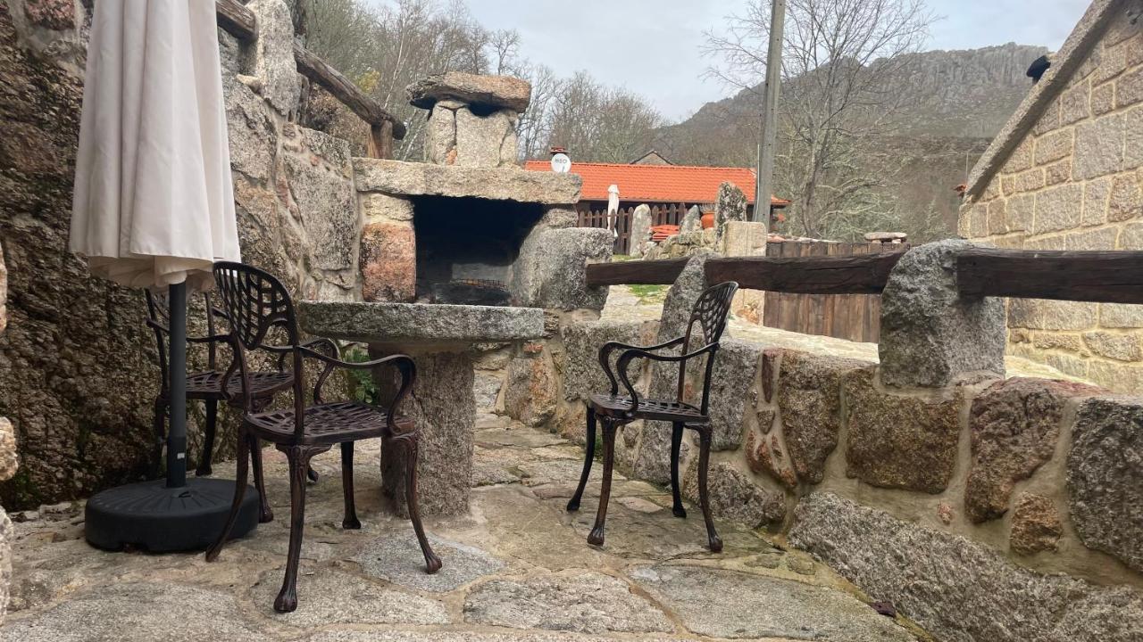 Vakantieboerderij Aldeia De Pontes - *