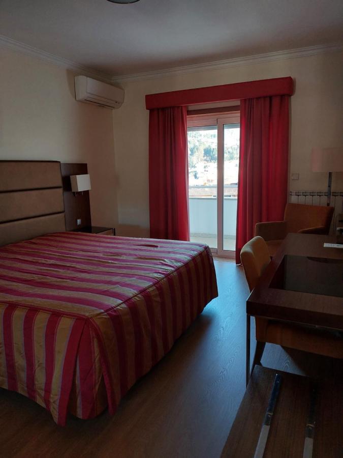 Aguiar Da Pena Hotel 3*