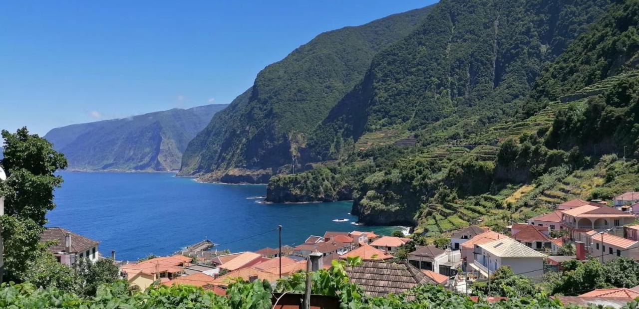Chale Seixal - Sea View Holiday home *