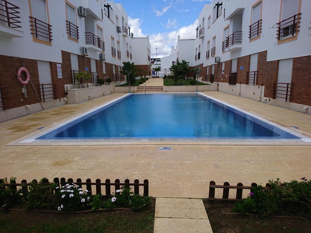 De Tavira Gomeira, 2 Bedroom, 3 Terraced Penthouse With Seaview, 300m From The Sea Apartment Cabanas De Tavira