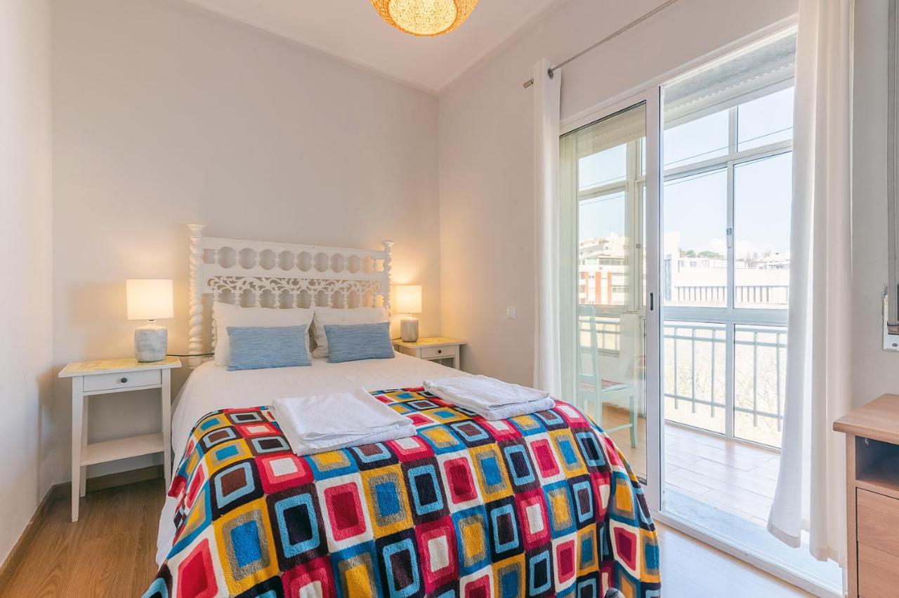 Paco De Arcos Apartment * Paço de Arcos