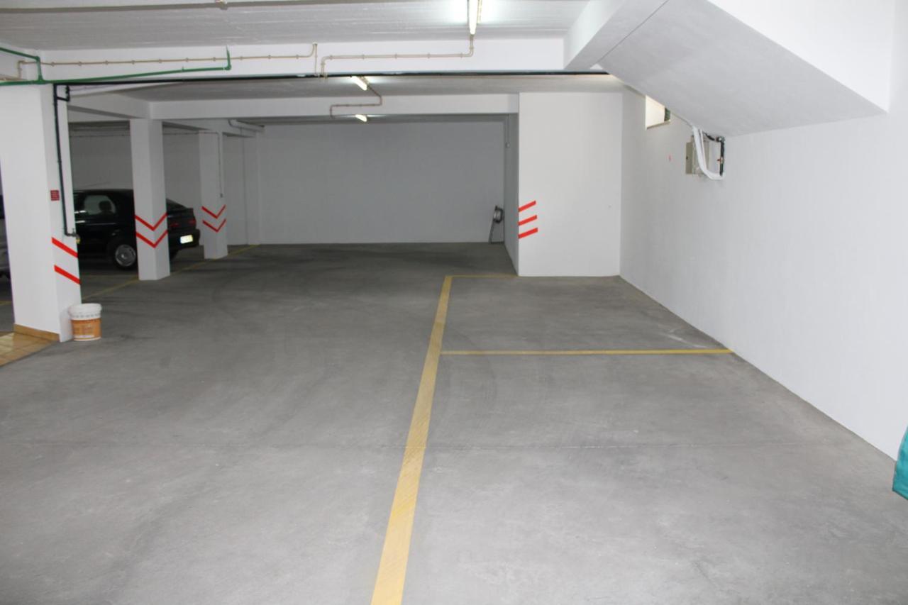 Urb. Nova, Lote 5 Armacao de Pera