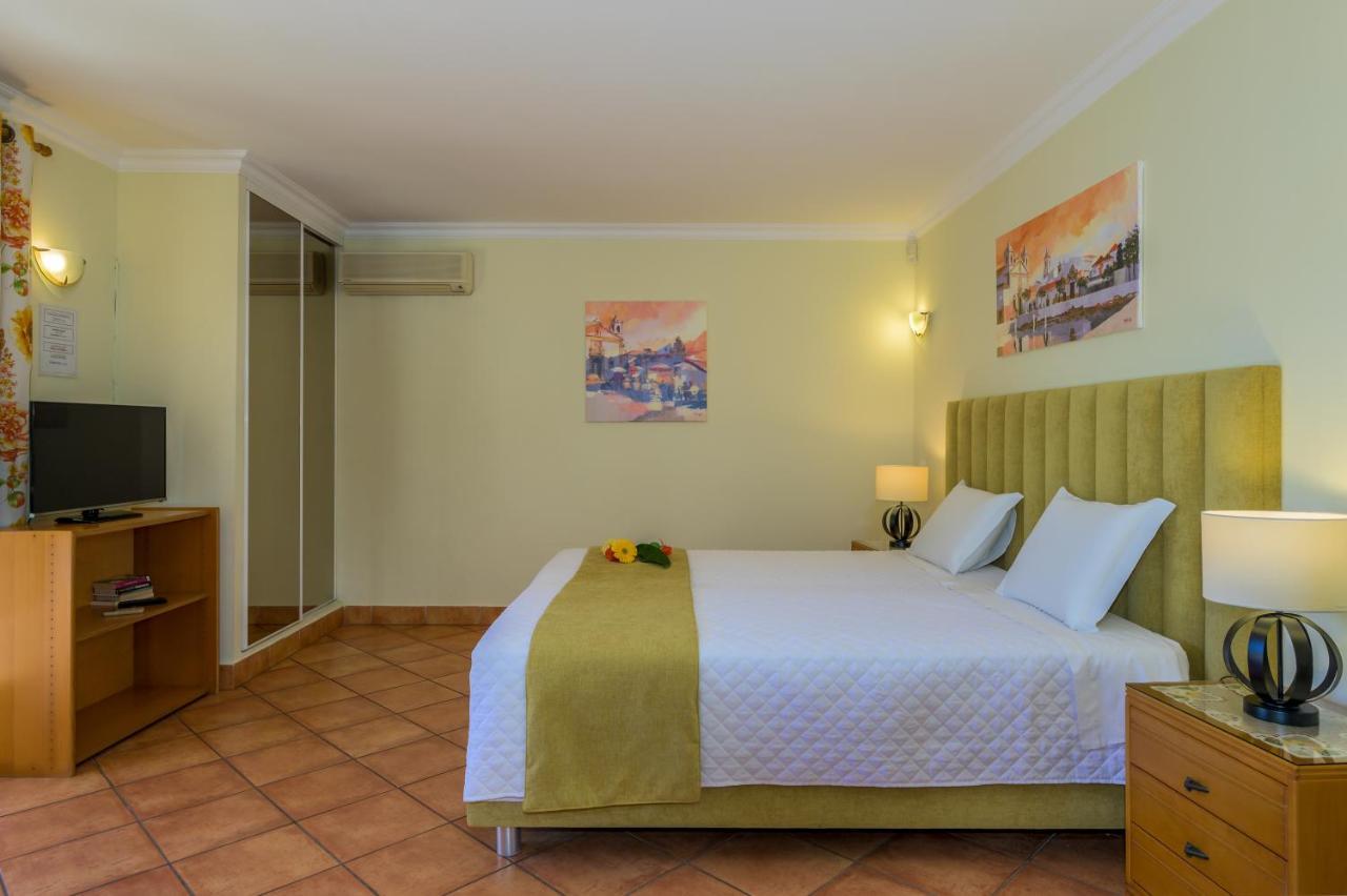 Aparthotel Canavial I & Ii