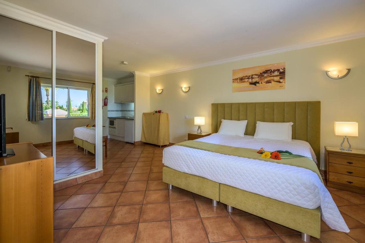 Canavial I & Ii Aparthotel