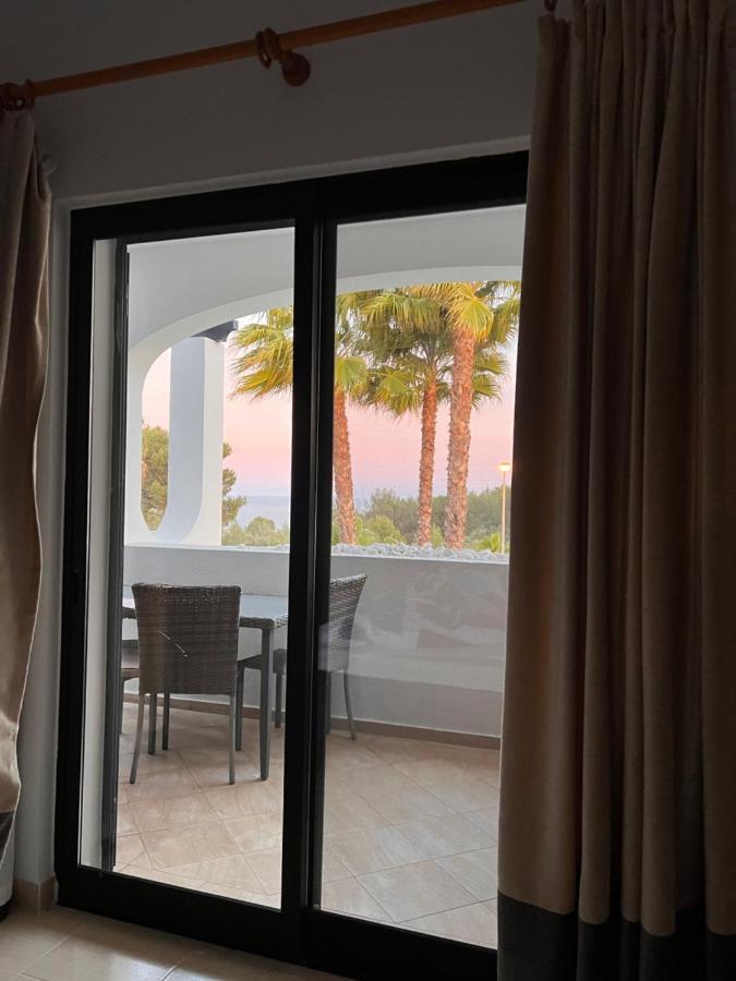 Luxury Modern T2 Ocean View - Free Parking - Pool Apartment