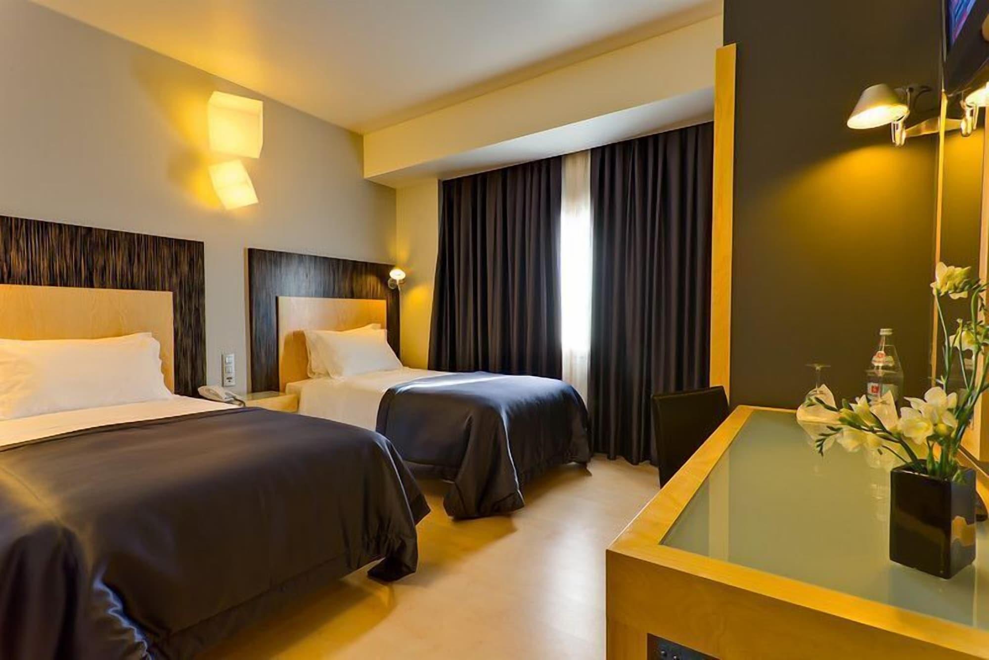 Hotel Alif Avenidas 4*