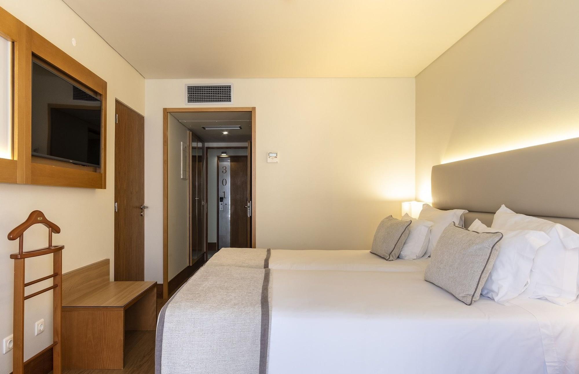 The Azoriani Boutique, Ascend Collection 3* Ponta Delgada (Sao Miguel)