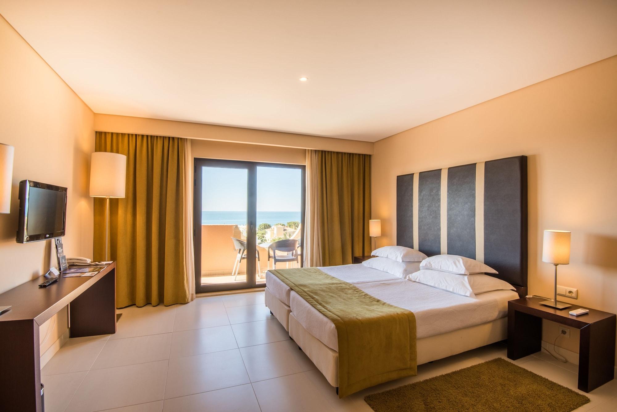 Gale Atlantico 4*