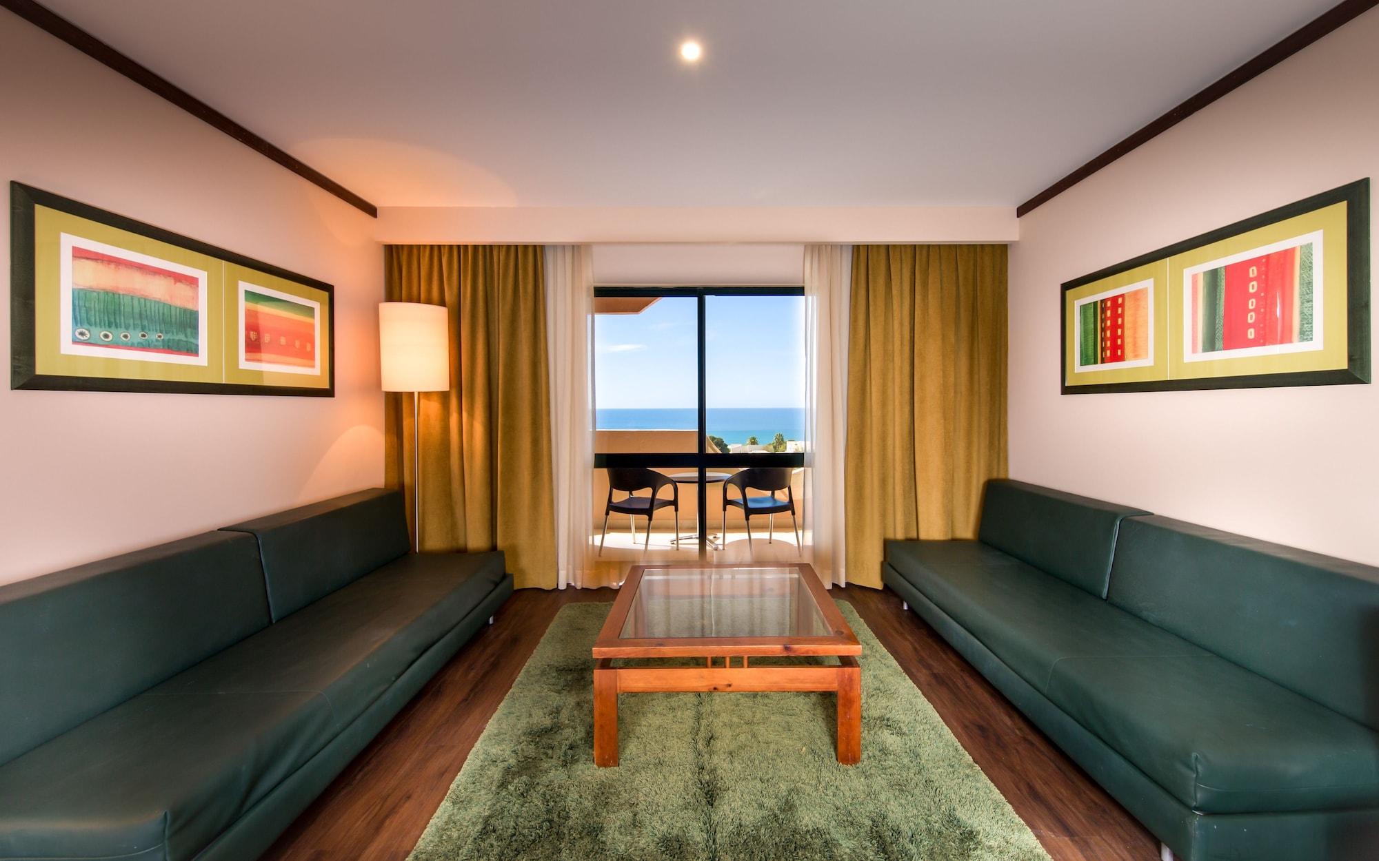 Gale Atlantico 4*