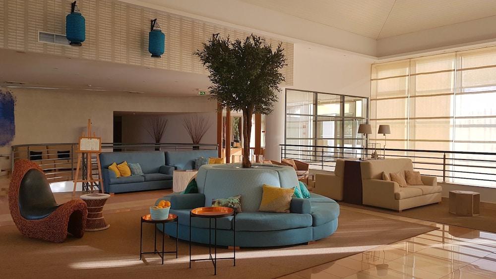 Pestana Park Aparthotel 4*