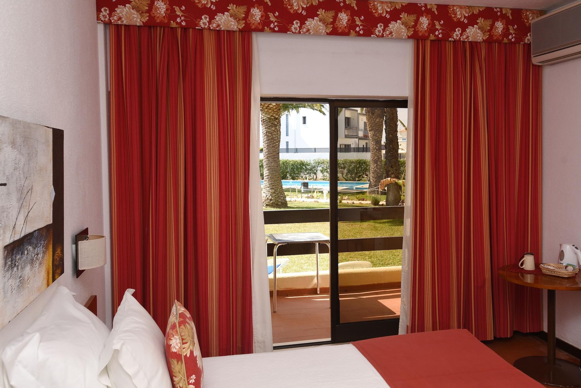 Da Lota - Beachfront 3*