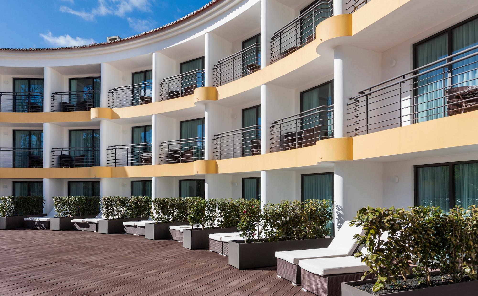 Terra Nostra Garden 4*