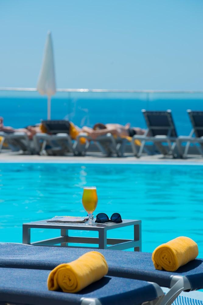 Apartahotel Duas Torres
