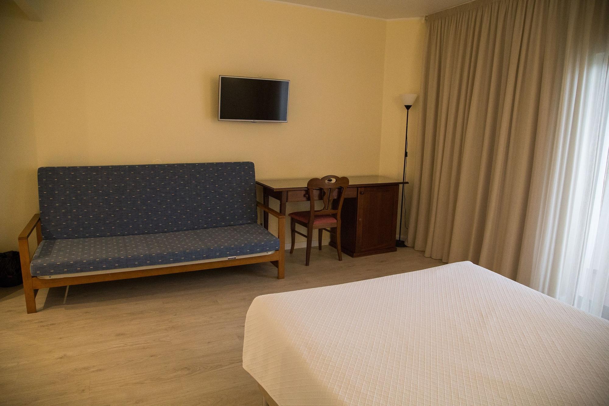 Dom Fernando Hotel Évora