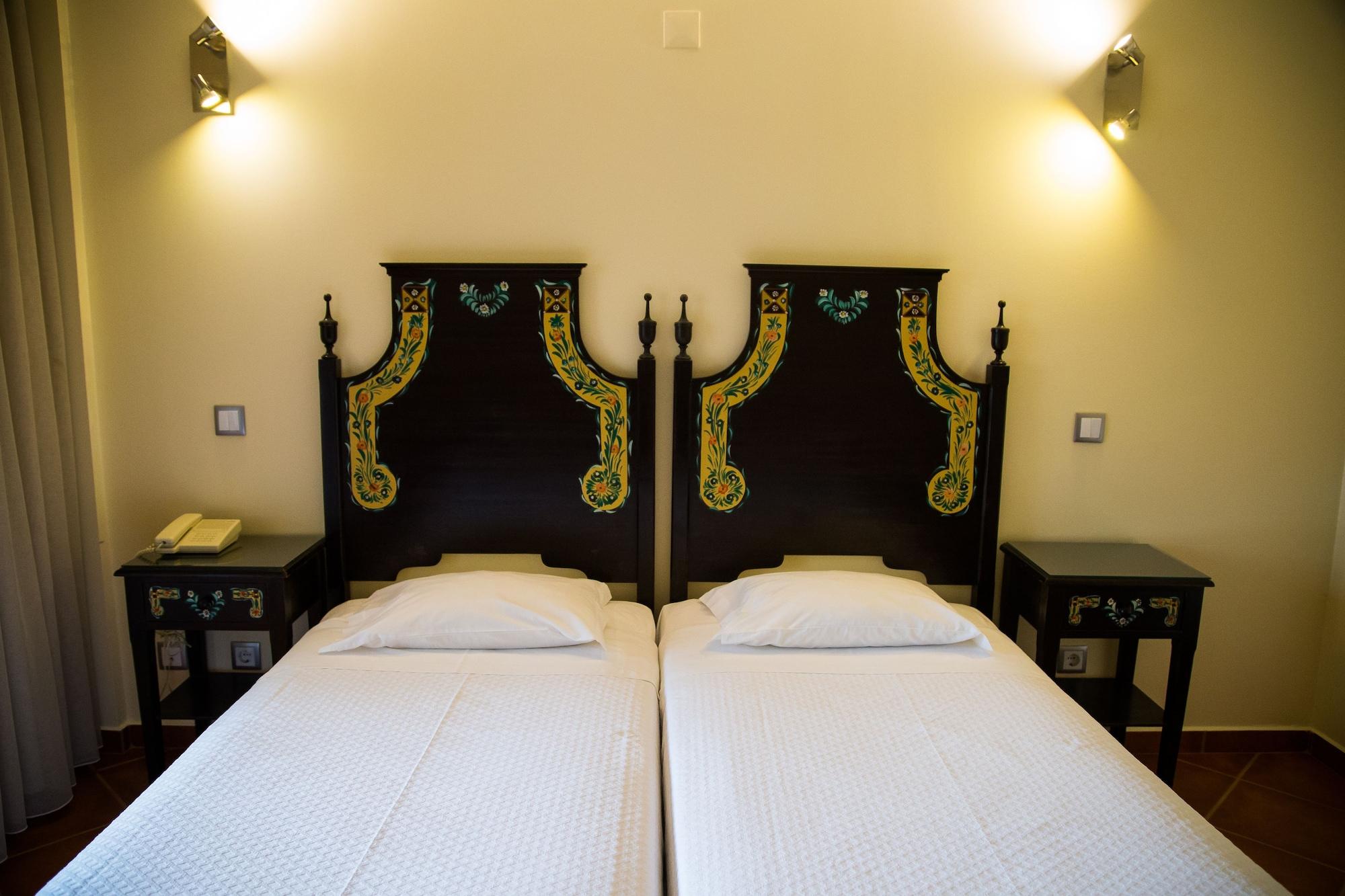 Dom Fernando Hotel Évora