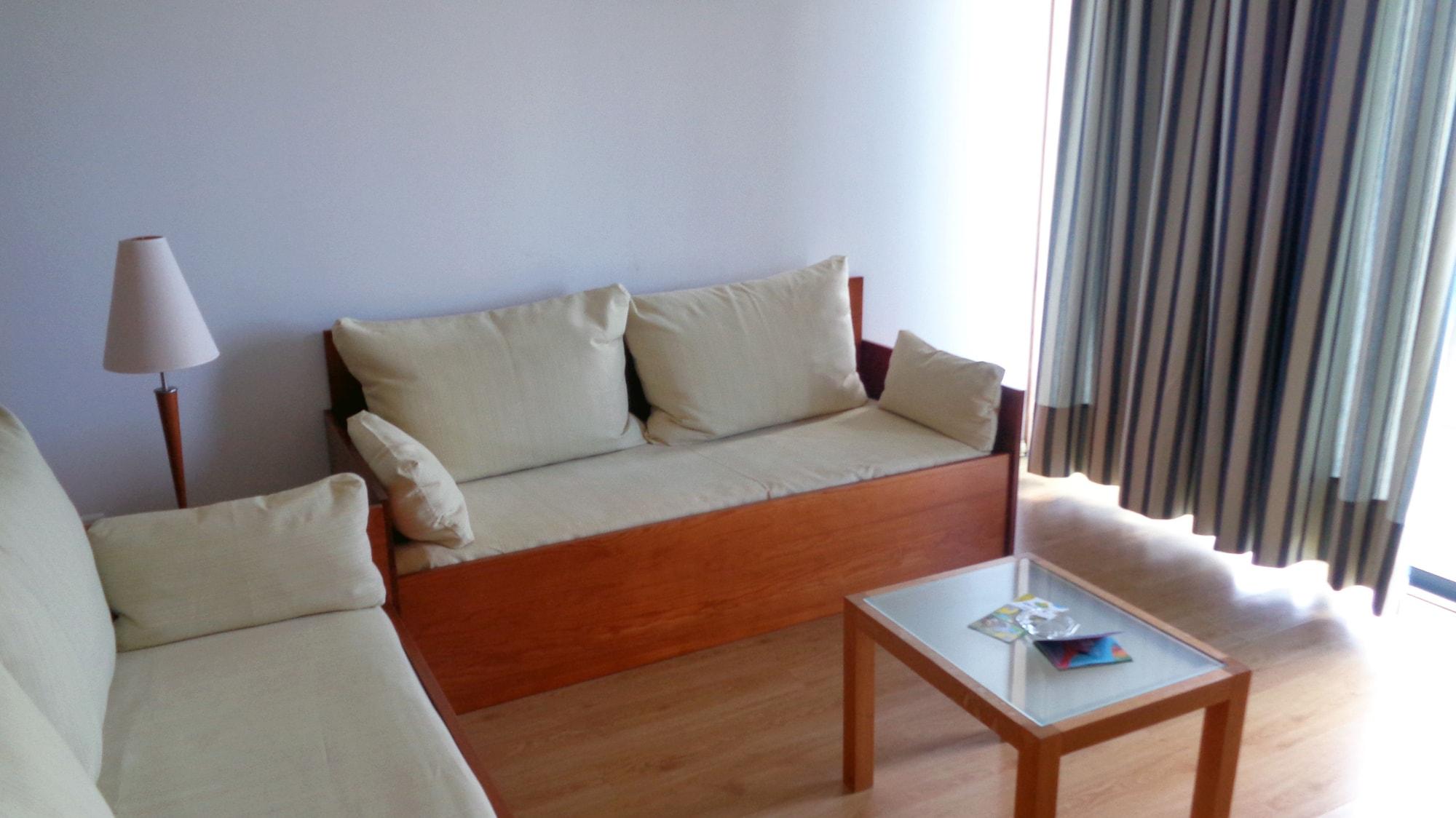 Colombo 4*