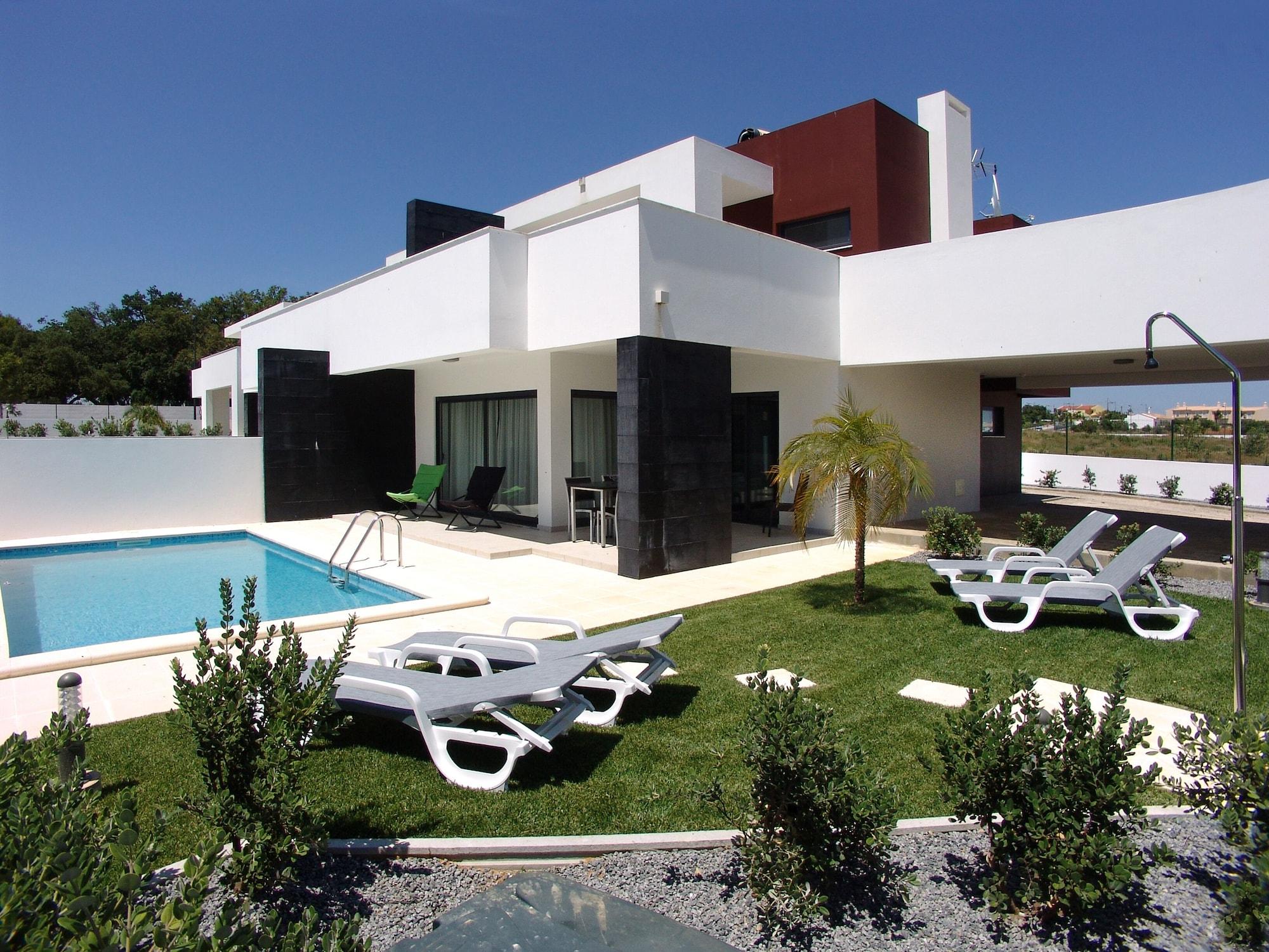 Turisticos Novochoro 3*