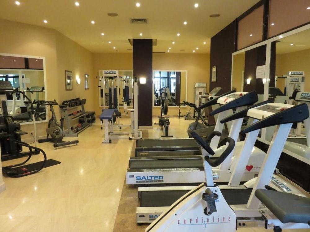Hotel Clube Do 4*