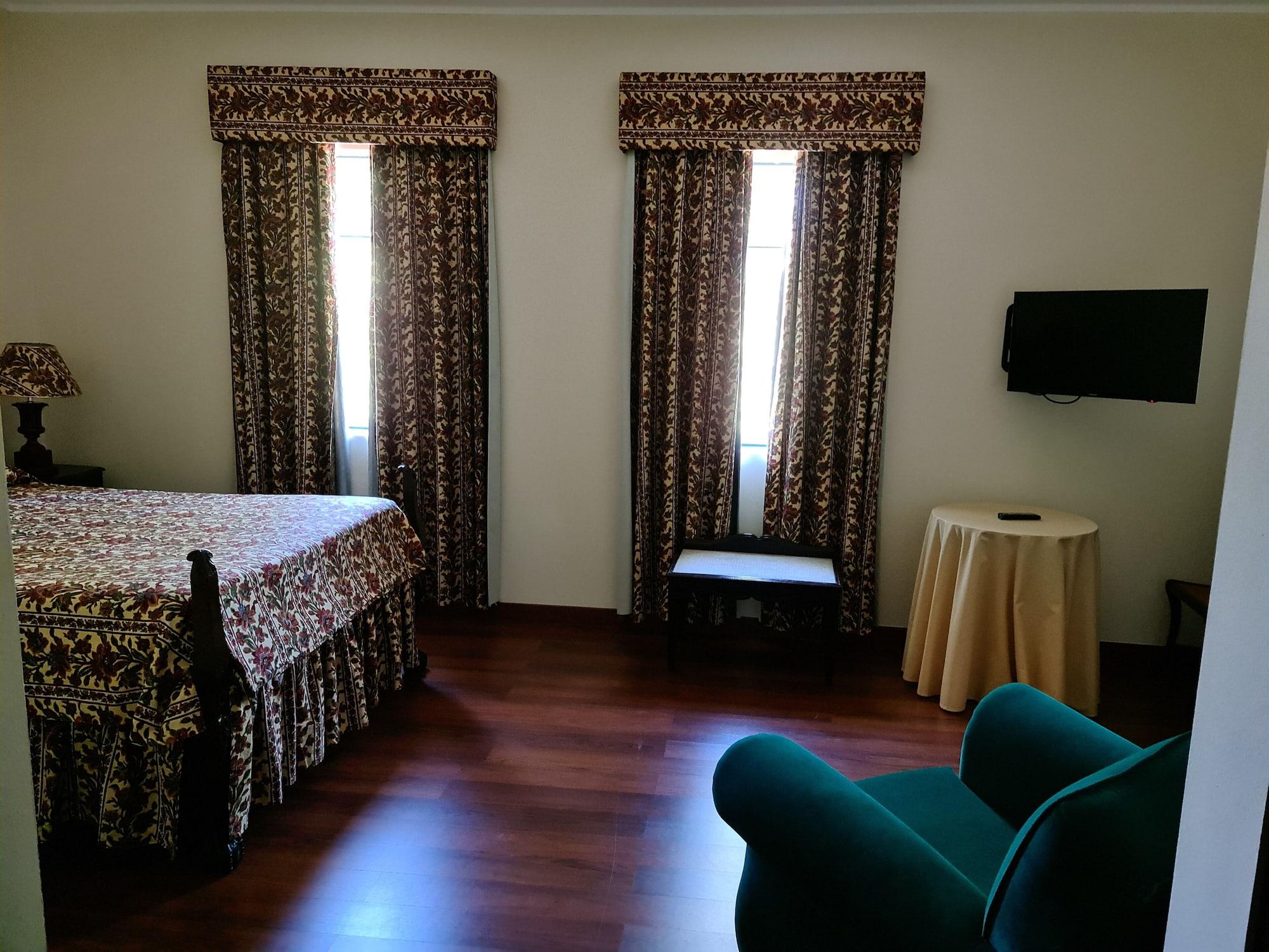 Urgeirica Hotel 4*