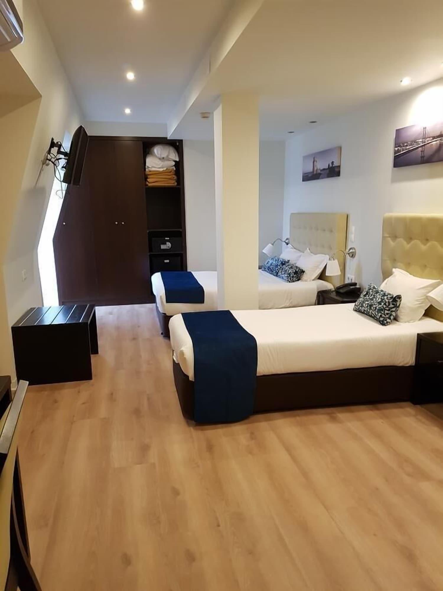 By Hotel Lisbon
