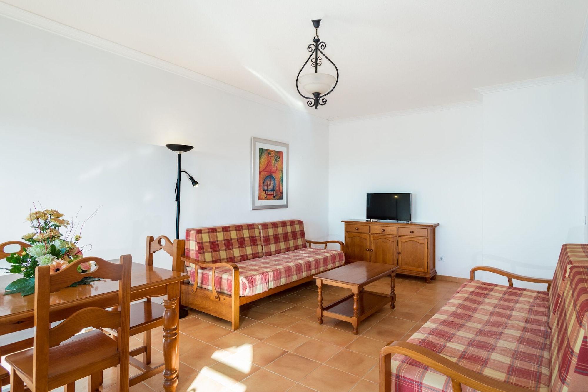 Aparthotel Mirachoro 3*