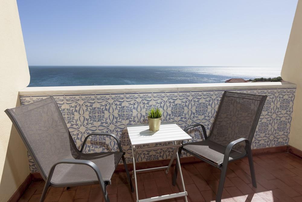 Hotel Carcavelos 4*