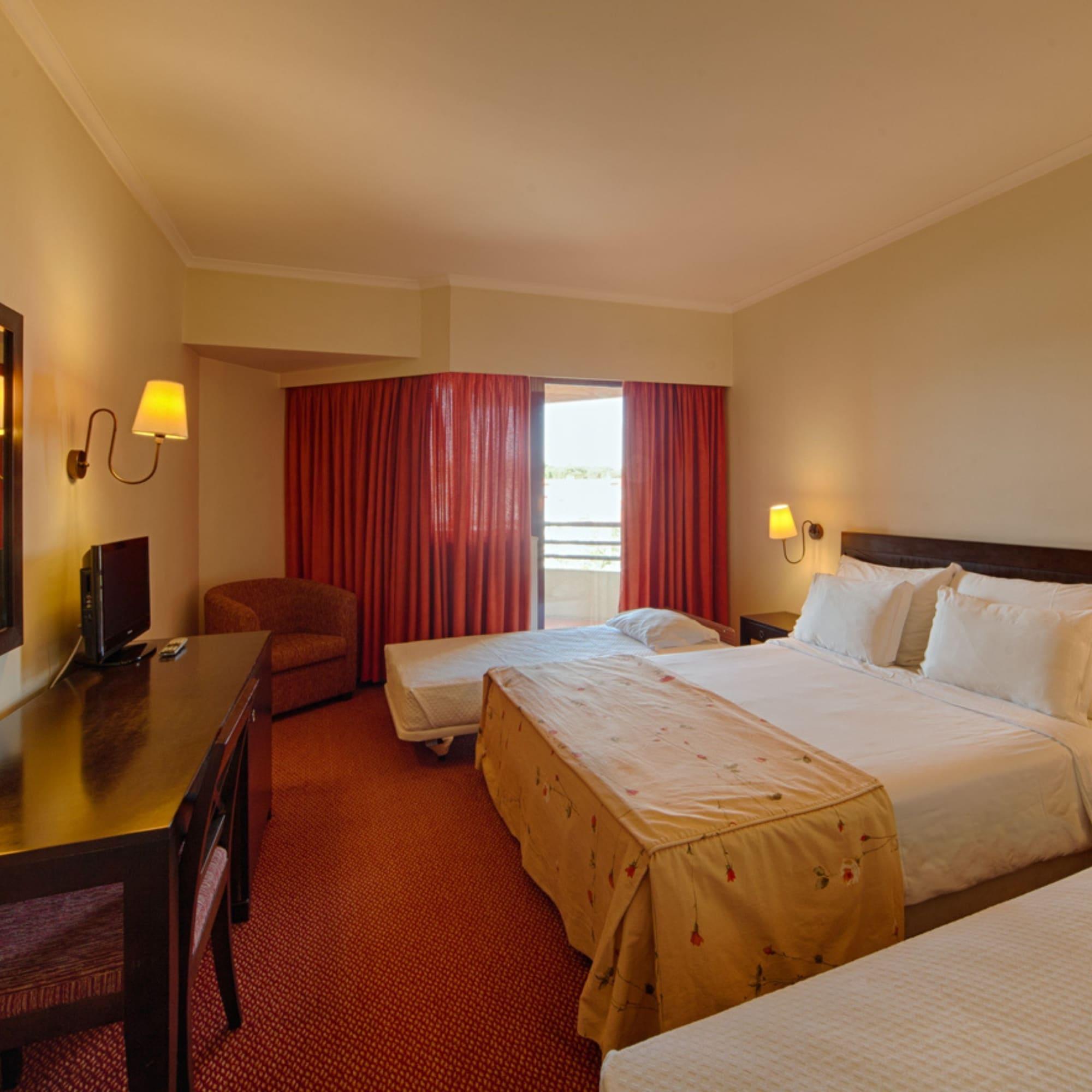 Hotel Evora Hotel 4*