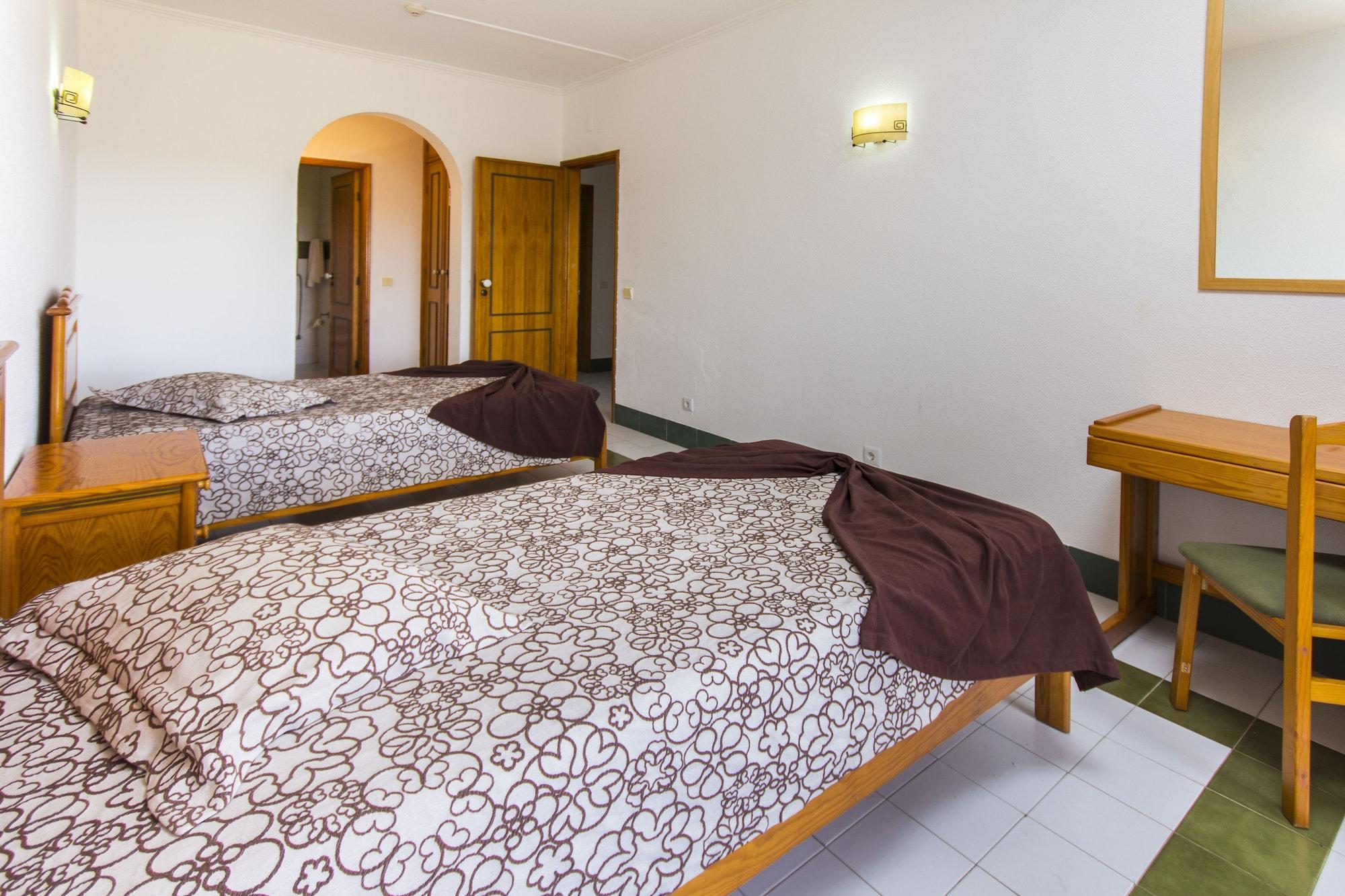 Resort Choromar 3*