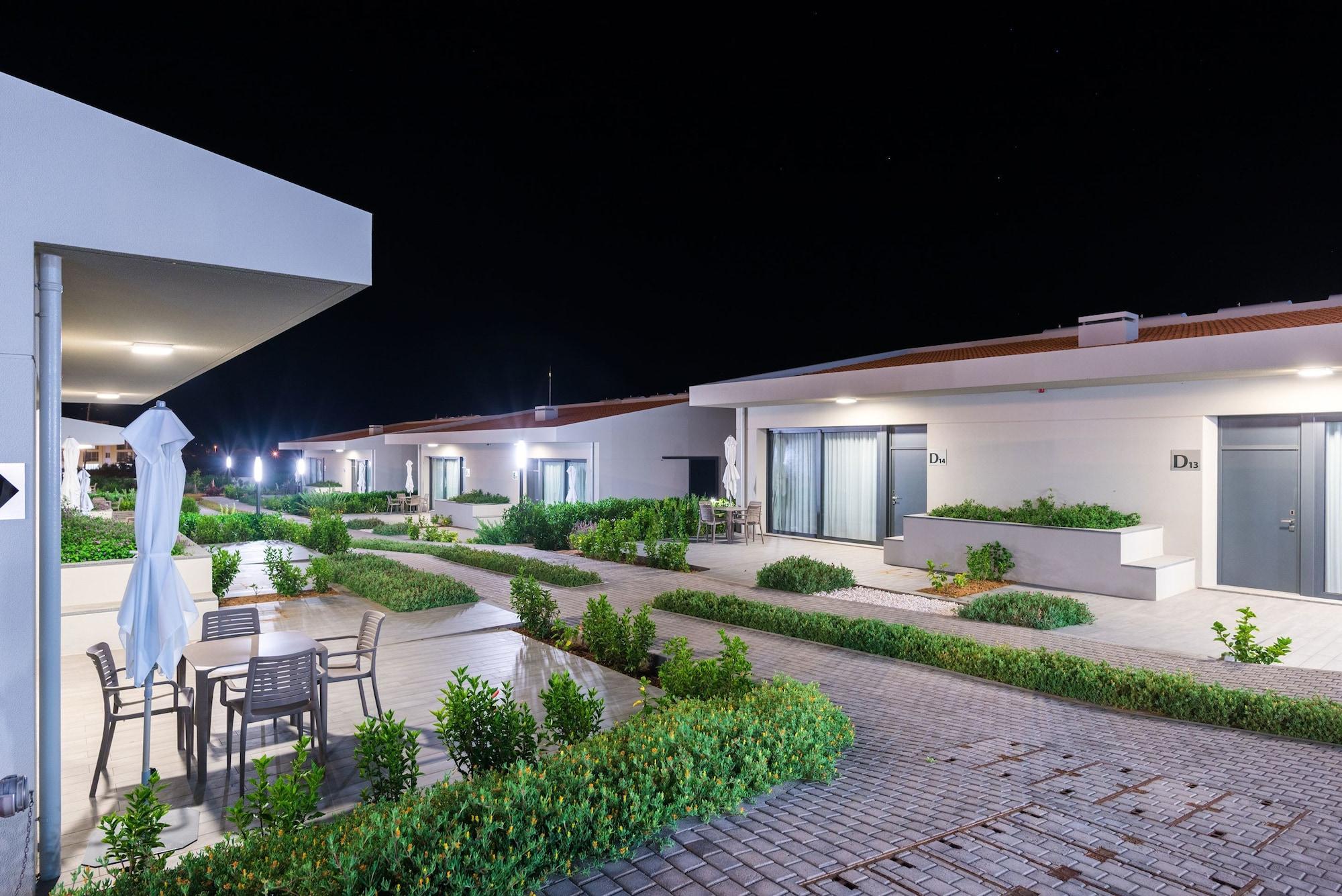 Baleira Village Hotel 4*