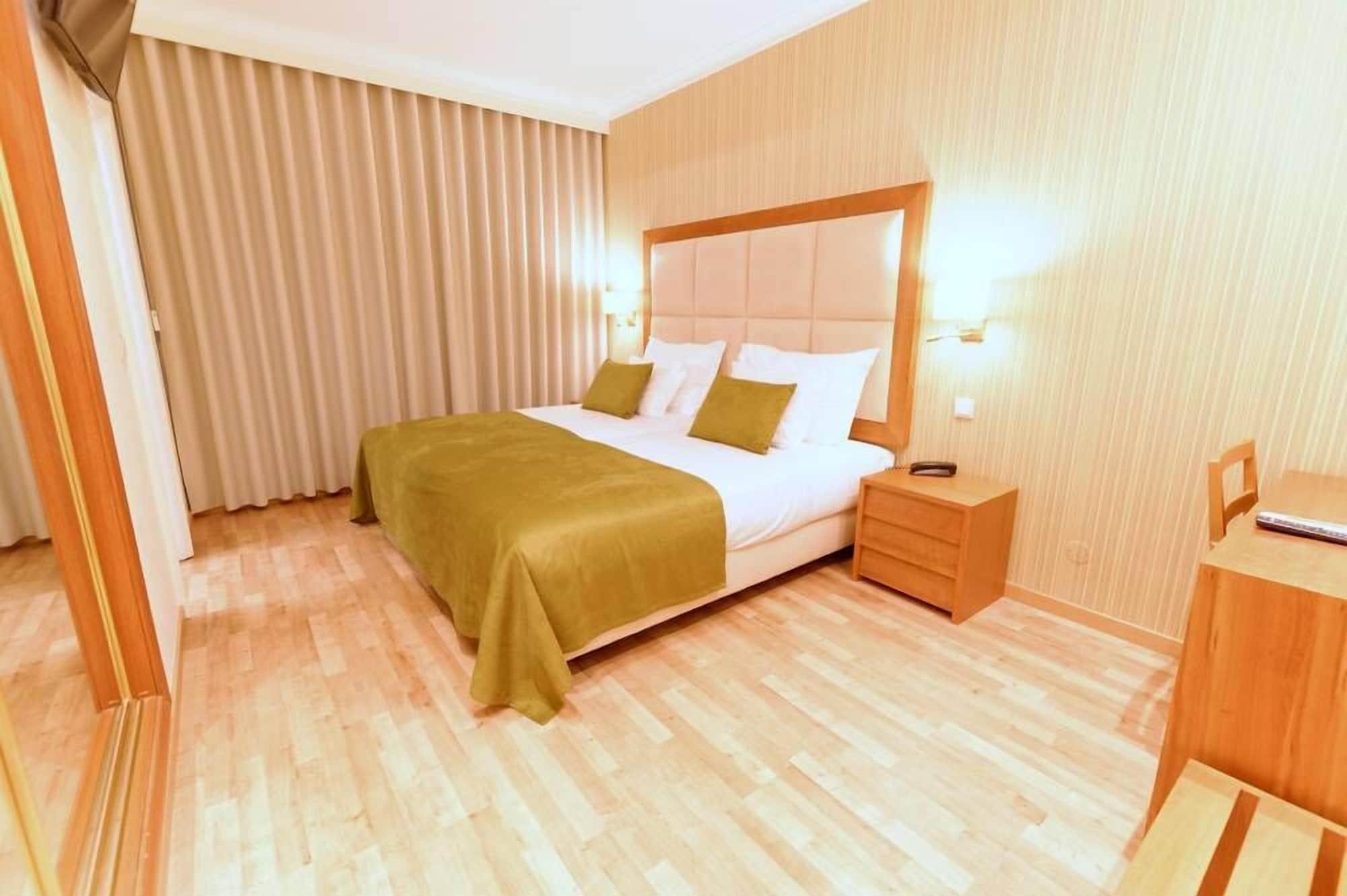 Hotel Baia De