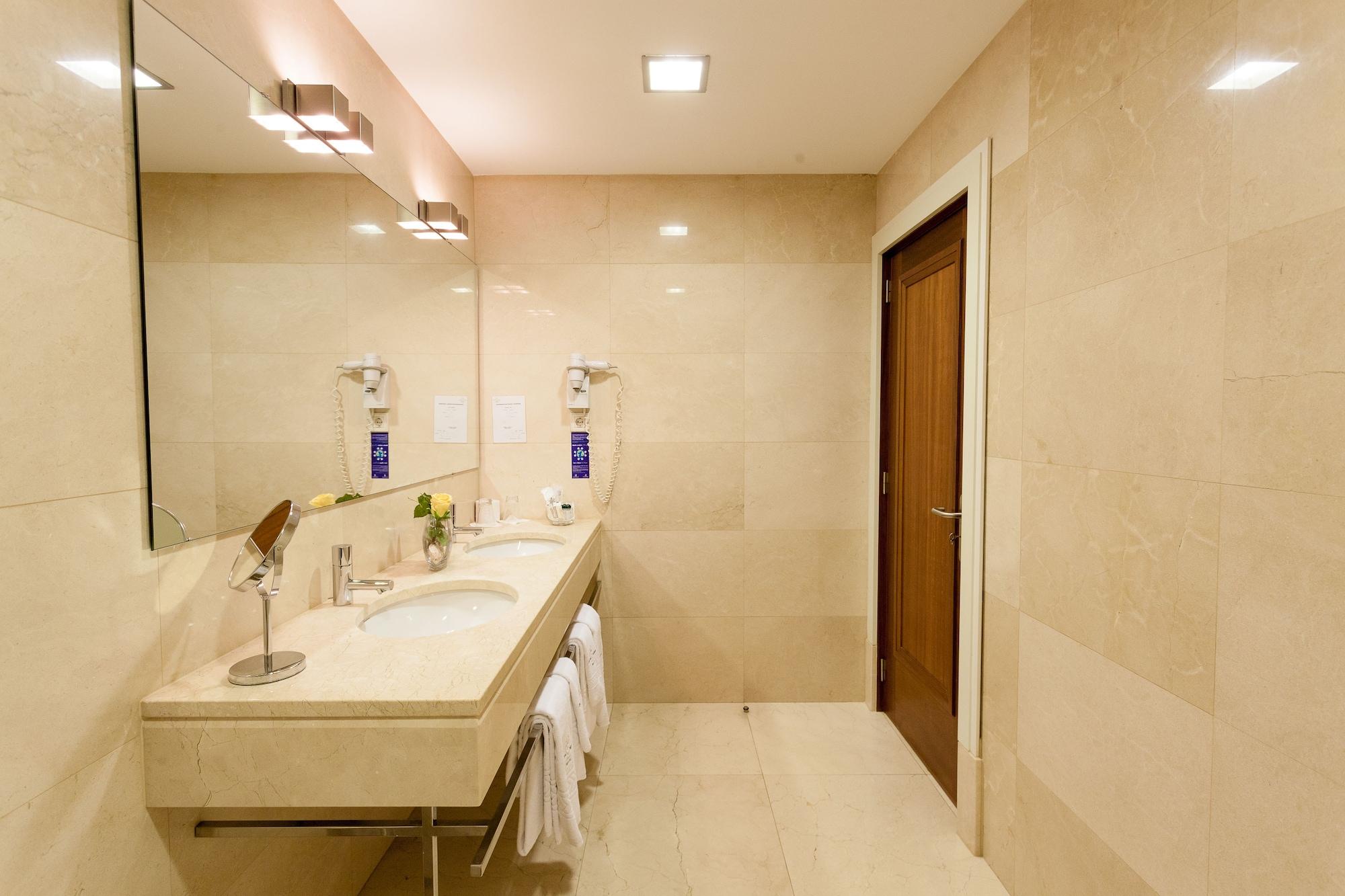 Bracara Augusta 4*