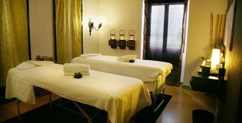 Sado Hotel 4*