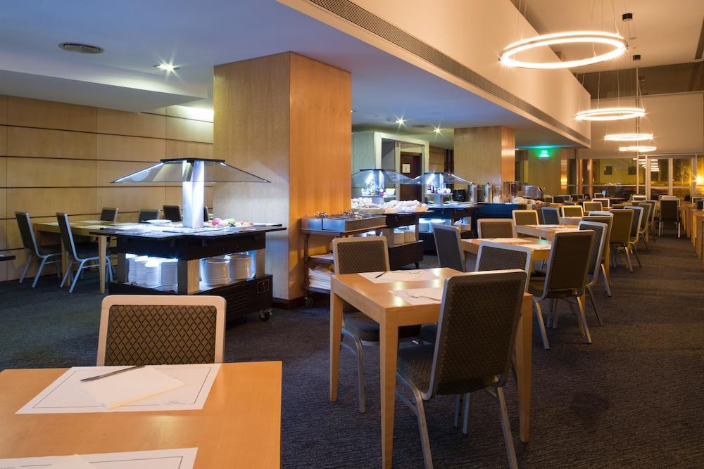 Hotel Vip Executive Azores 4*