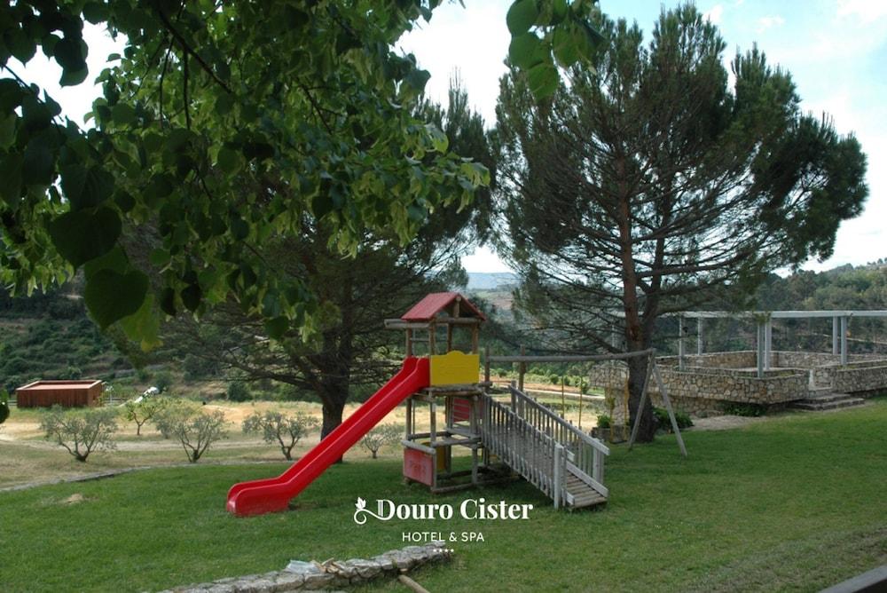 Resort Douro Cister 4*