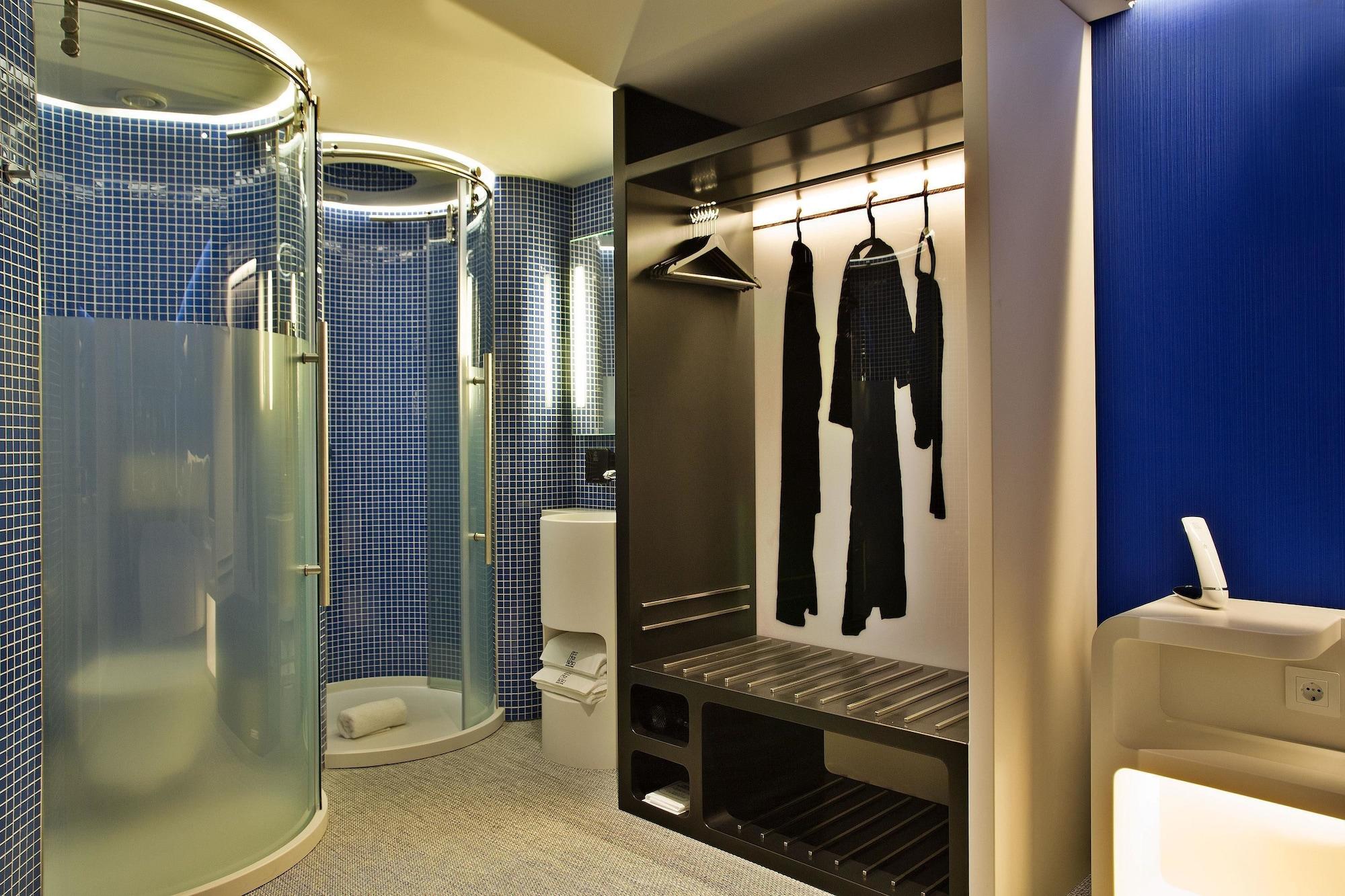 Hotel Evolution