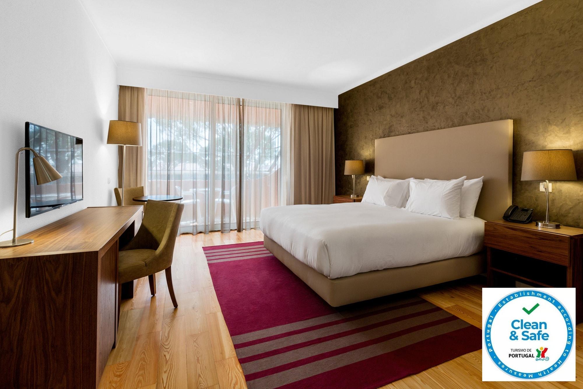 Garden Hotel 4*