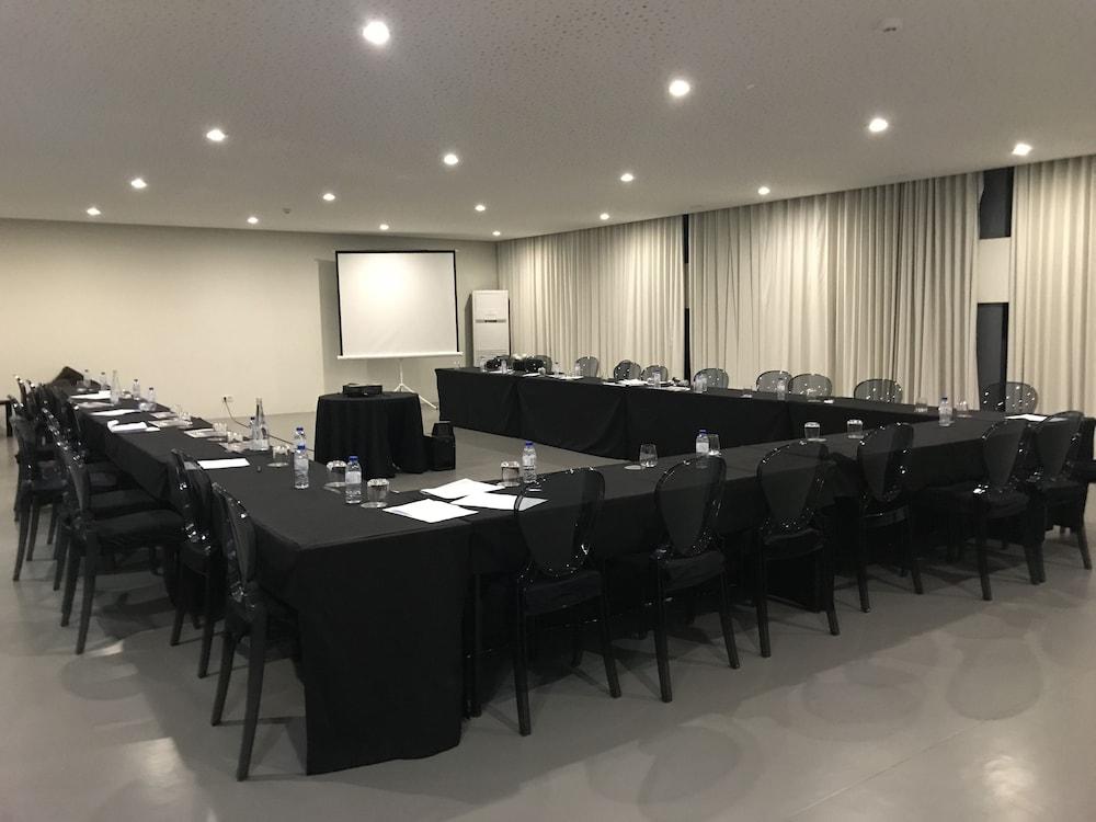 Hd | Duecitania Design Hotel