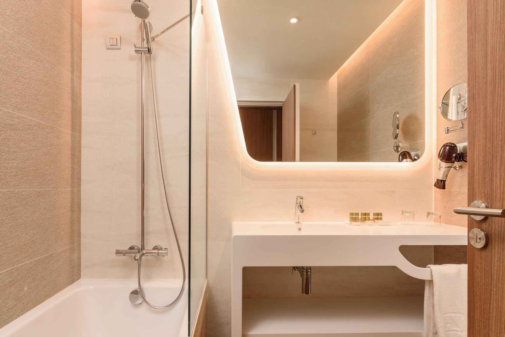 Hotel Eurostars 4*