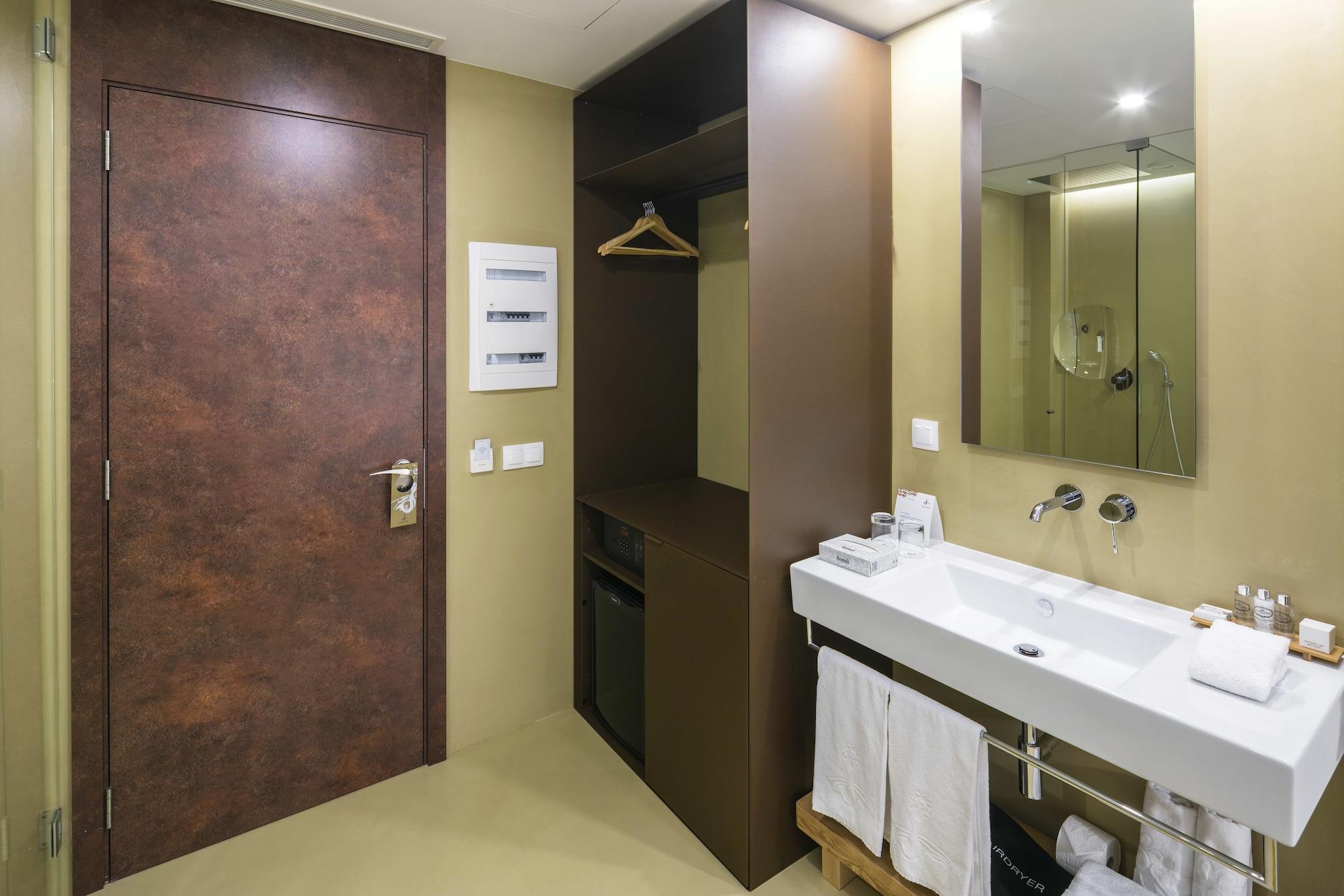 Hotel Avenida (adults Only) 4*