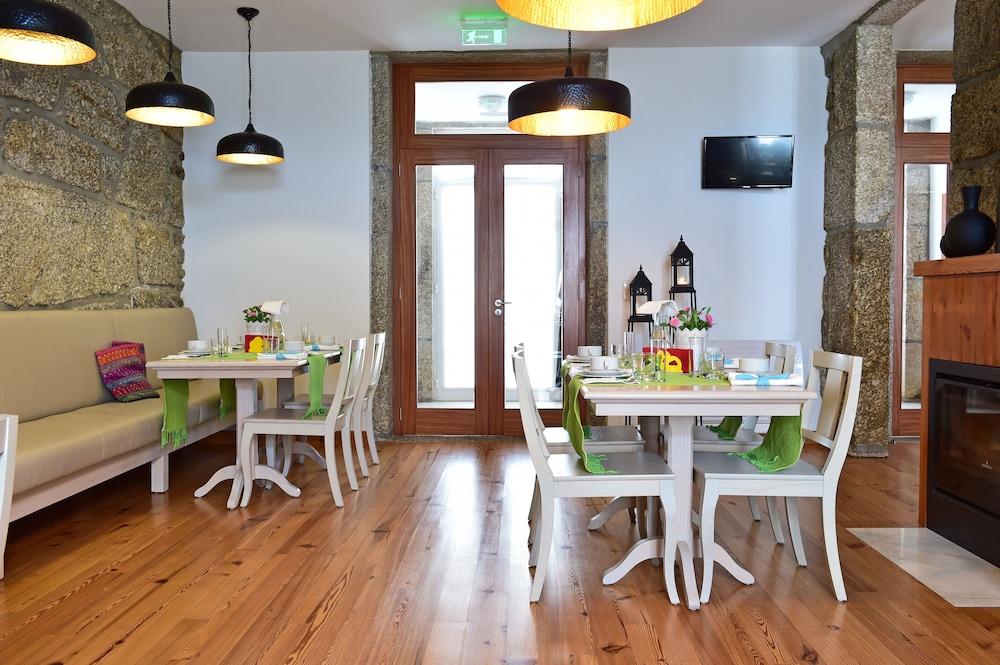 Hotel Solar Egas Moniz 4*