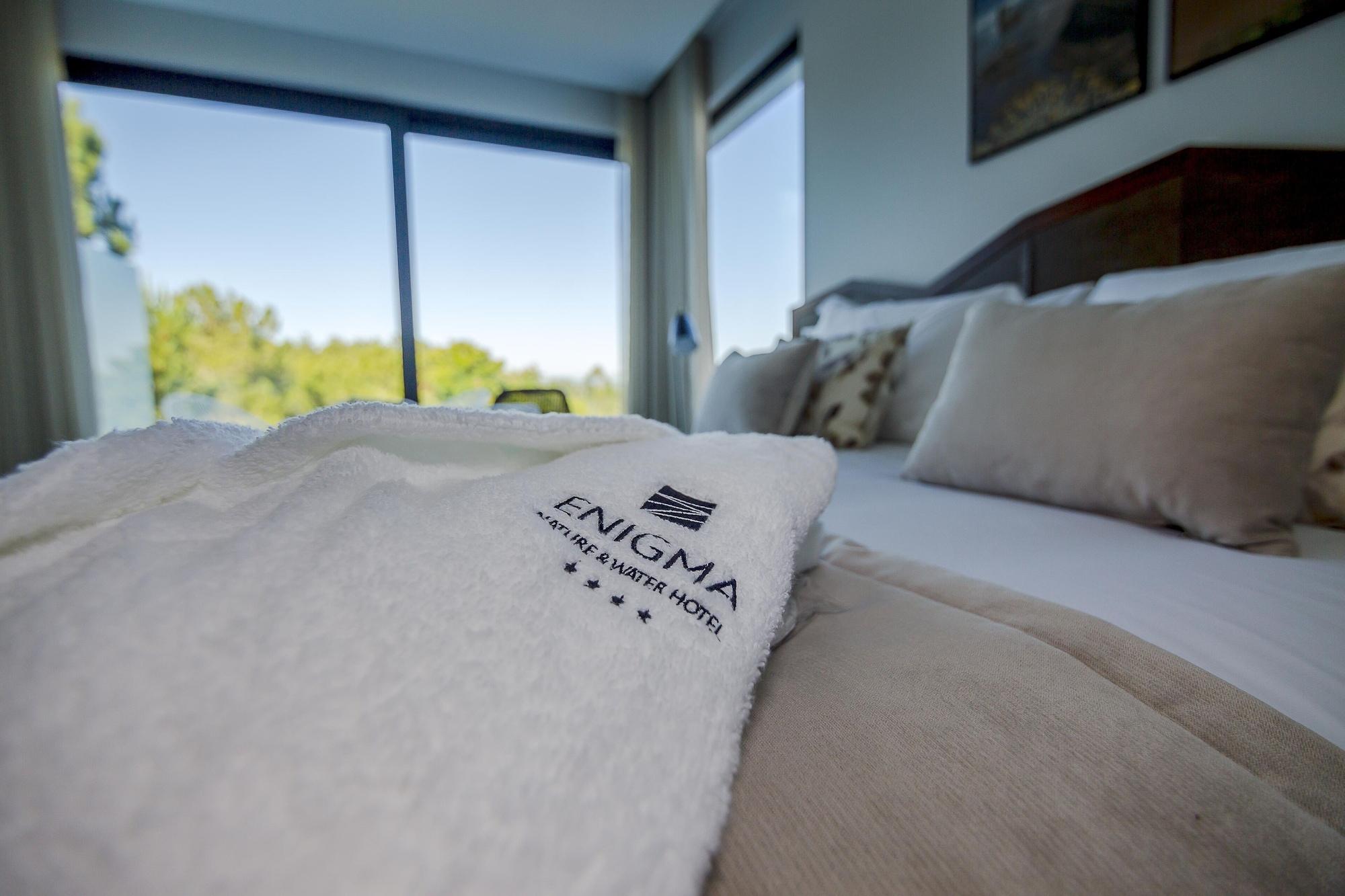 Hotel Enigma - Nature & Water 4*
