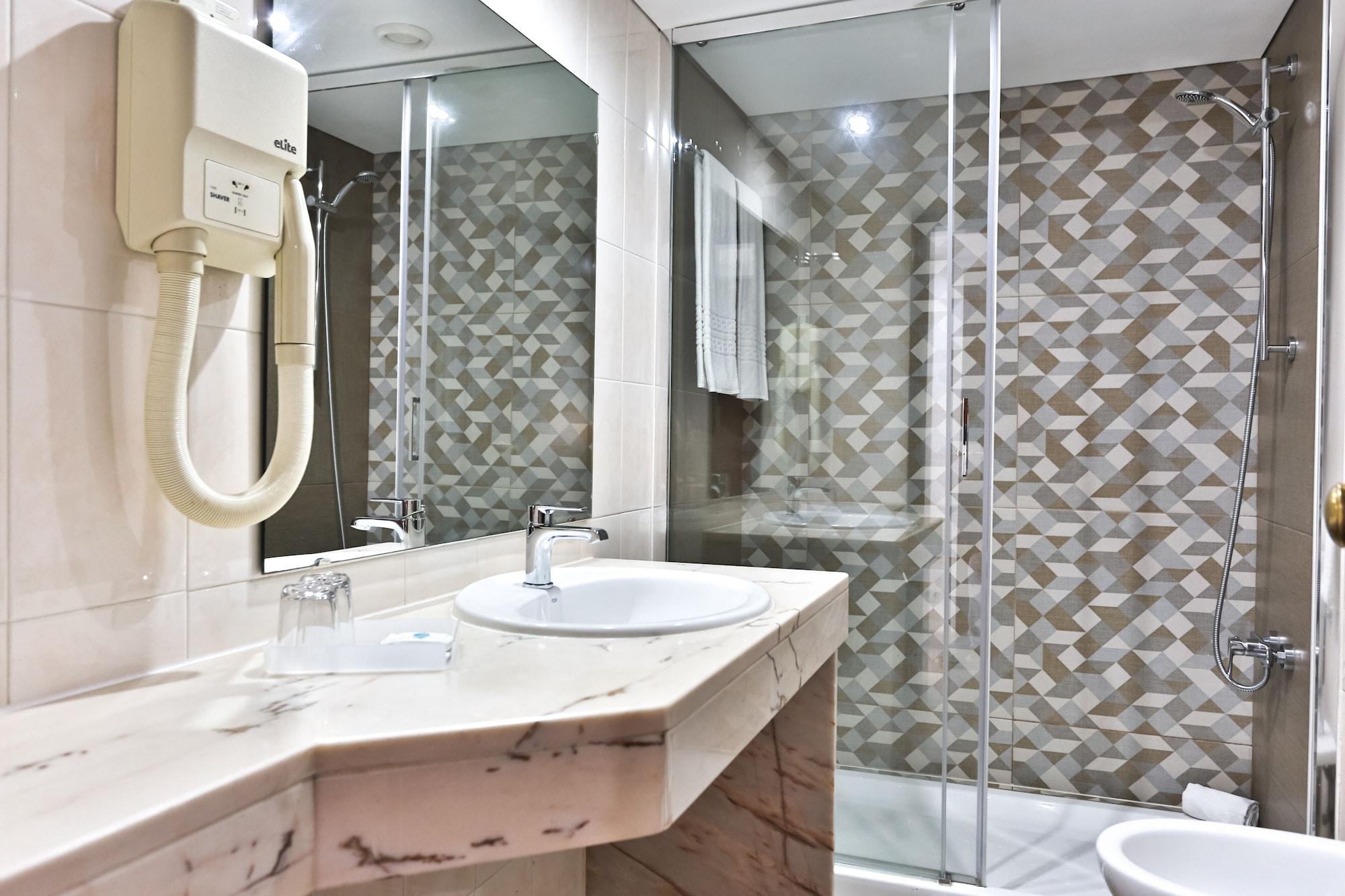 Arangues Hotel Setubal